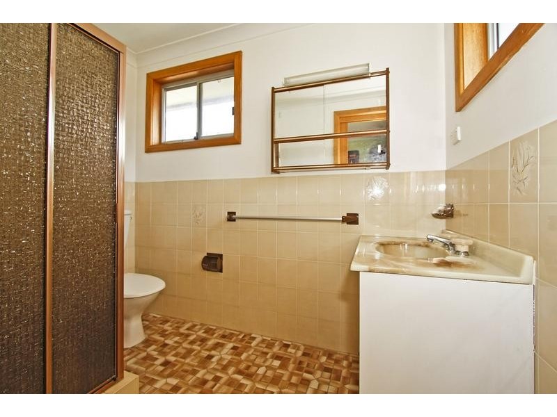 12 Gundain Avenue, Kirrawee NSW 2232