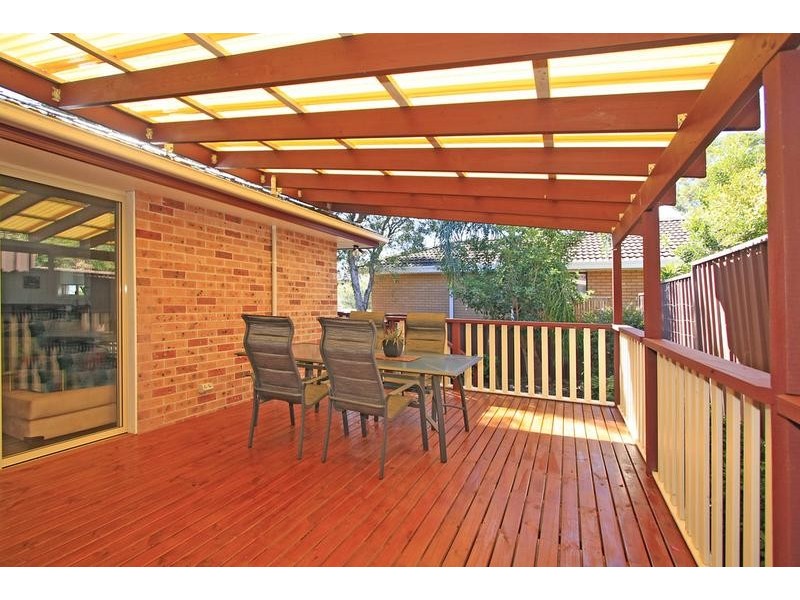 3a Moona Road, Kirrawee NSW 2232