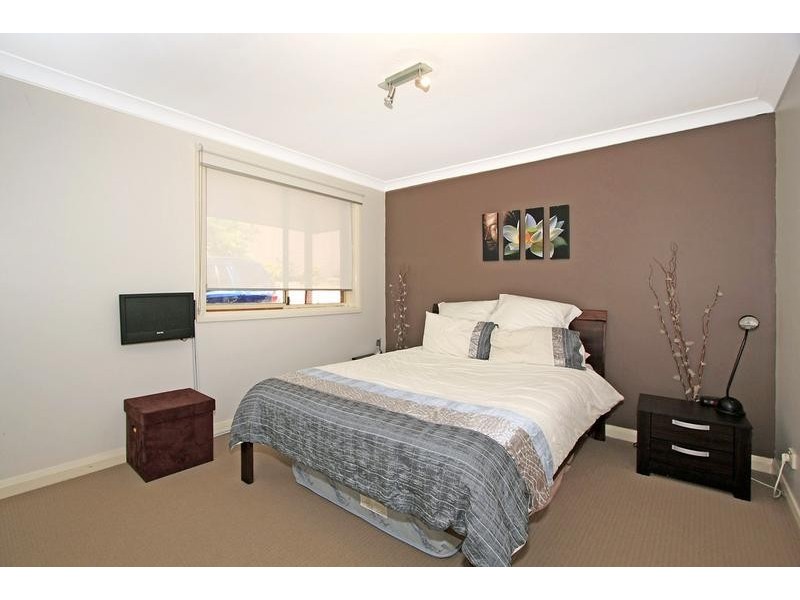 3a Moona Road, Kirrawee NSW 2232
