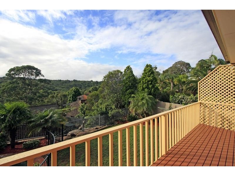 8 Giles Street, Yarrawarrah NSW 2233