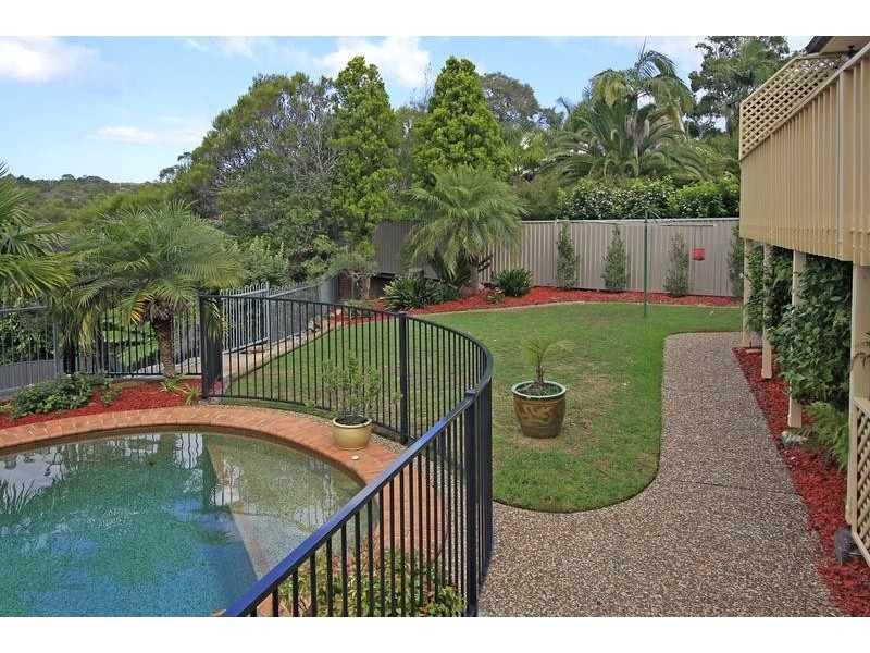 8 Giles Street, Yarrawarrah NSW 2233