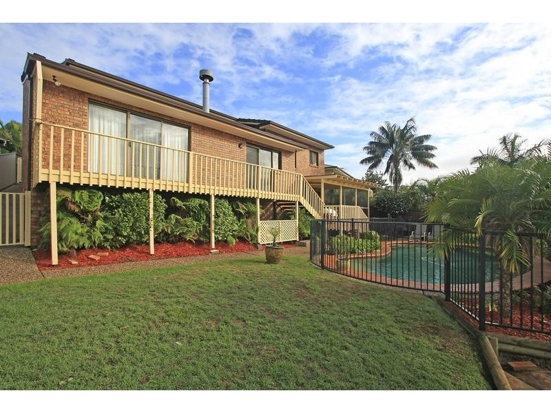 8 Giles Street, Yarrawarrah NSW 2233