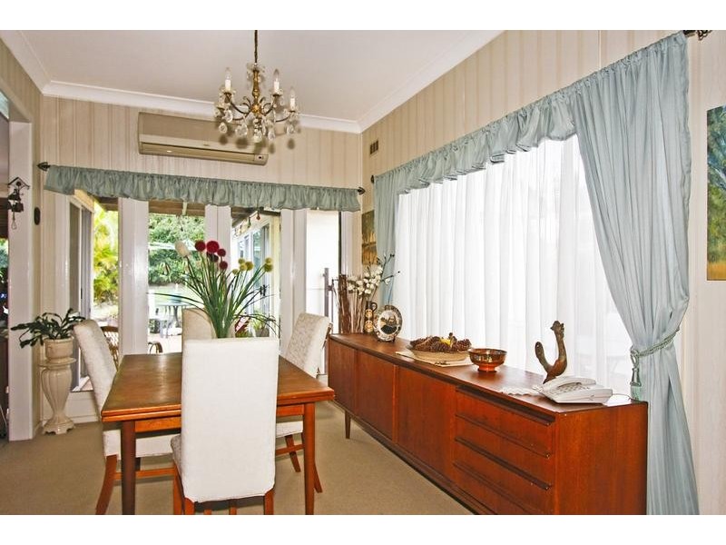 49 Wolger Street, Como NSW 2226
