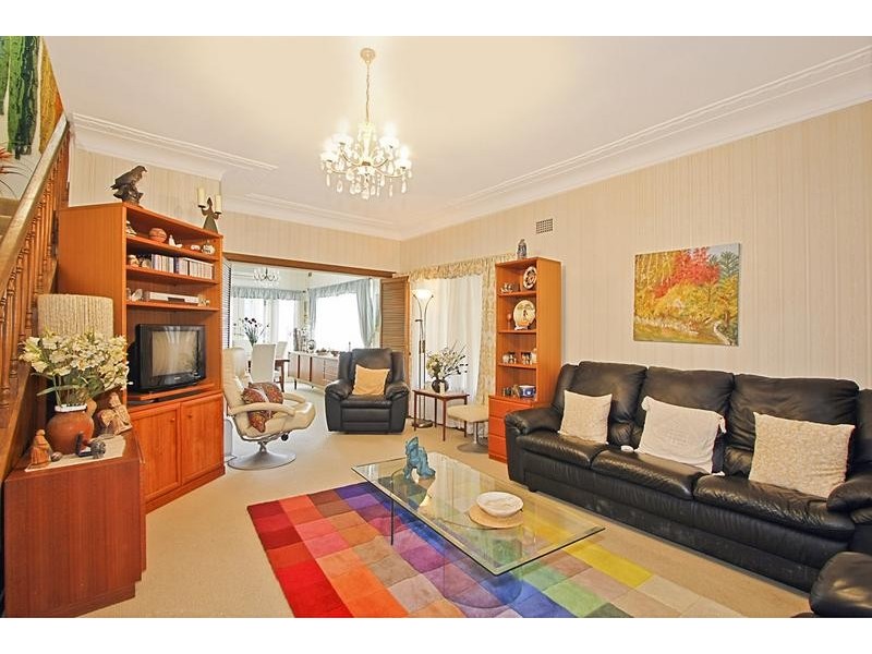 49 Wolger Street, Como NSW 2226