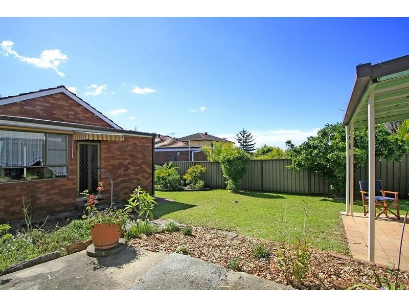 68 Warraba Street, Como NSW 2226