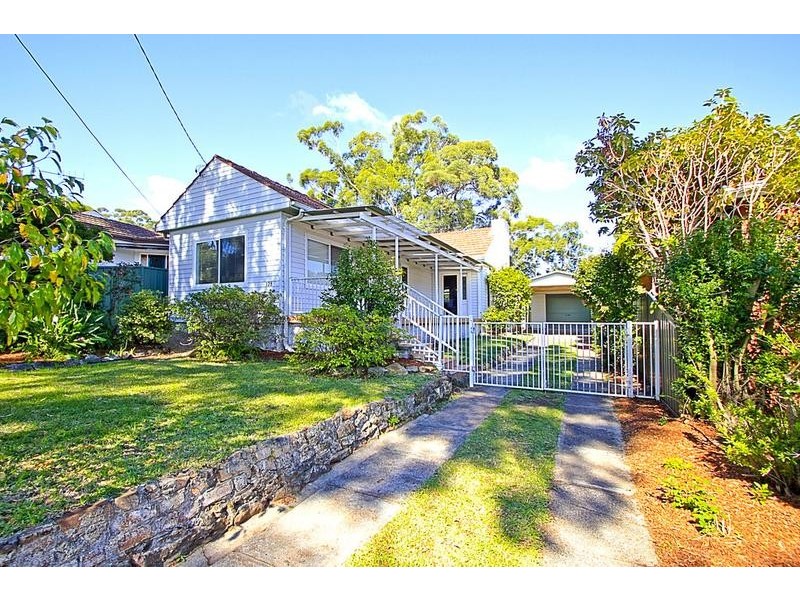 128 Waratah Street, Sutherland NSW 2232