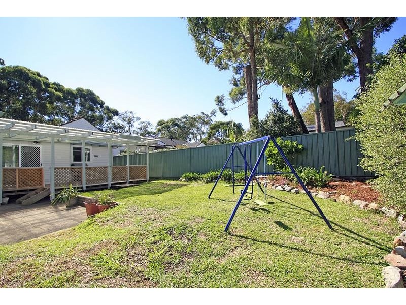128 Waratah Street, Sutherland NSW 2232