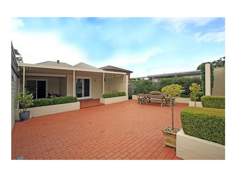 97 Wolger Street, Como NSW 2226
