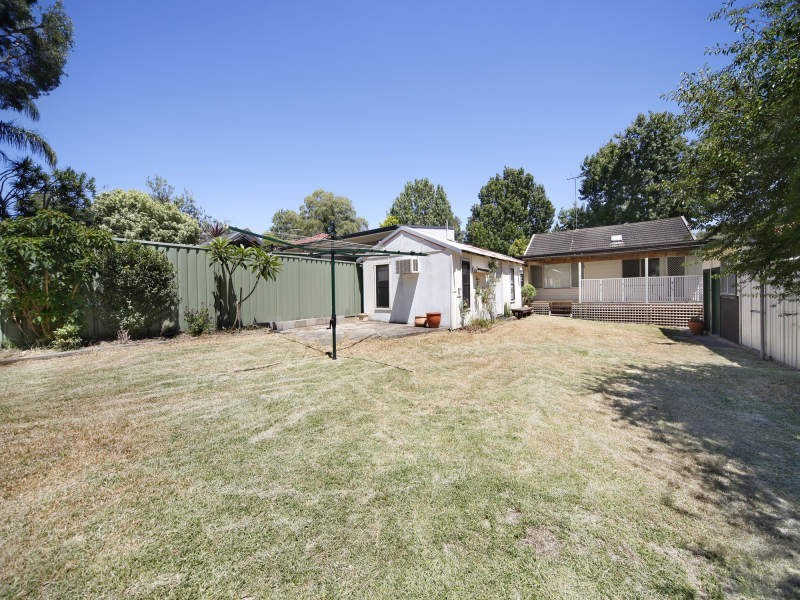 8 Georges River Road, Oyster Bay NSW 2225