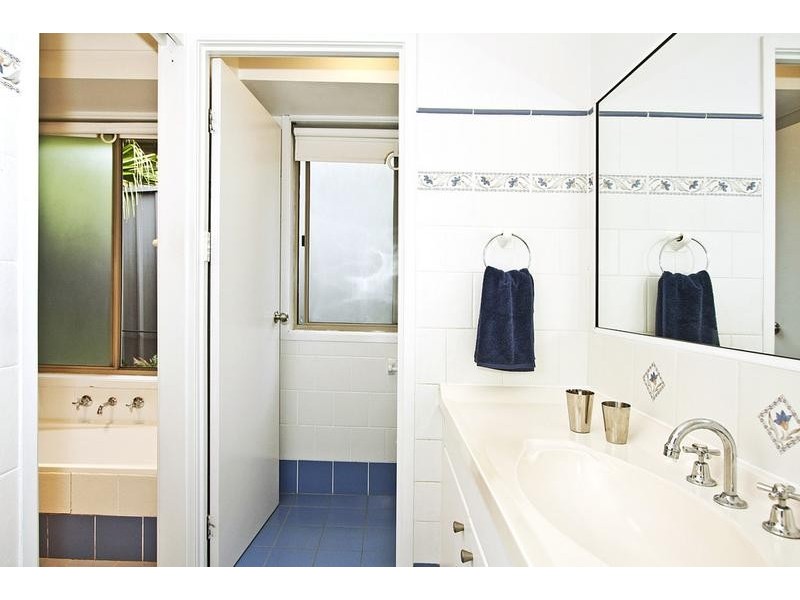 8 Quarrion Place, Woronora Heights NSW 2233