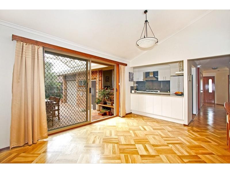 8 Quarrion Place, Woronora Heights NSW 2233