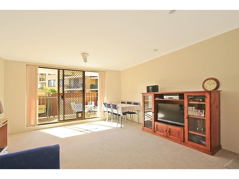 3/94-100 Flora Street, Sutherland NSW 2232