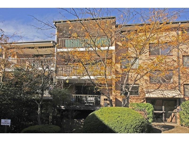 9/131 Oak Road (Entrance Via Flora St), Kirrawee NSW 2232