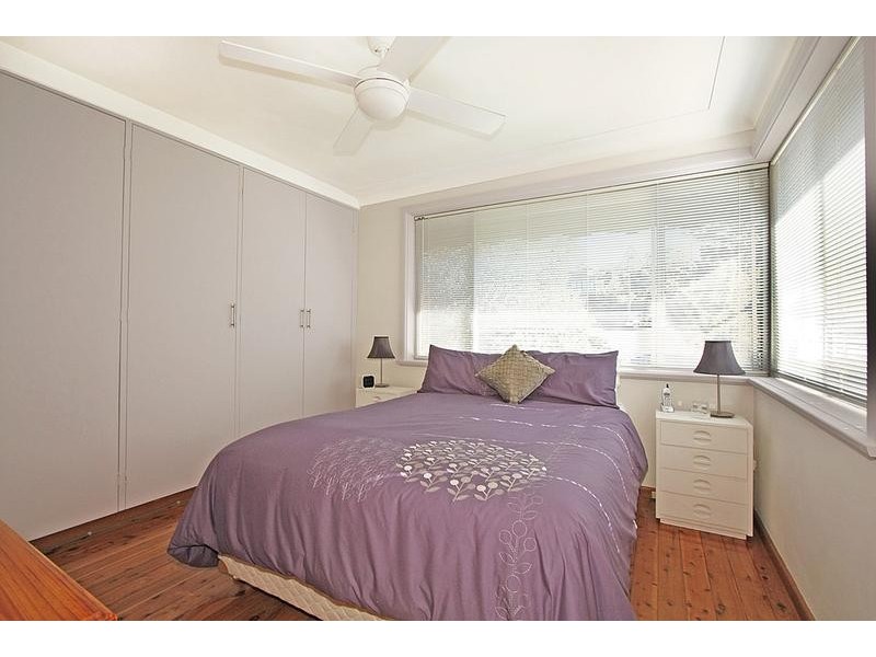 8 Mikarie Place, Kirrawee NSW 2232