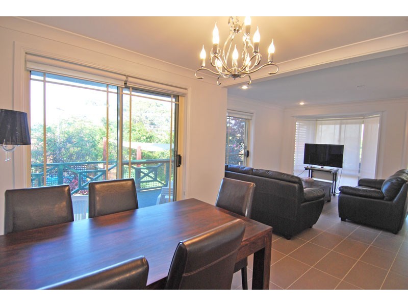 2/100 Wattle Road, Jannali NSW 2226