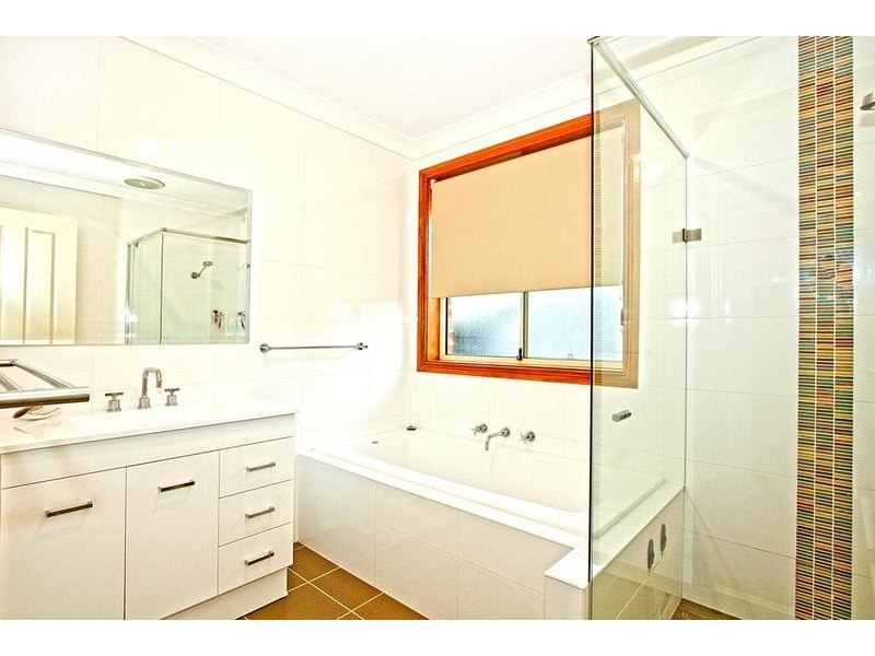 17 Bindea Street (access via Sutherland Road), Jannali NSW 2226