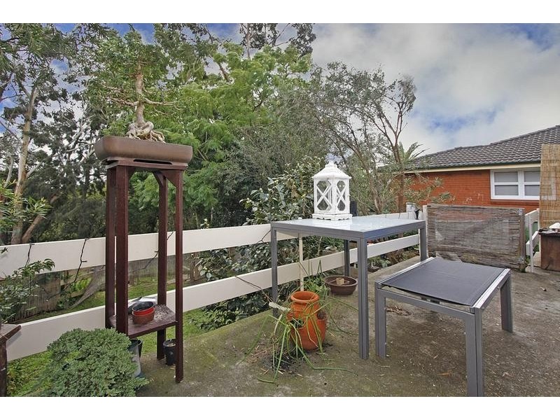 17 Warraba Street, Como NSW 2226