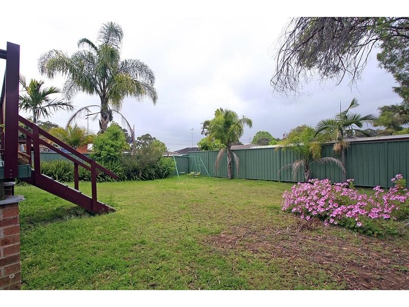 50 Bath Road, Kareela NSW 2232