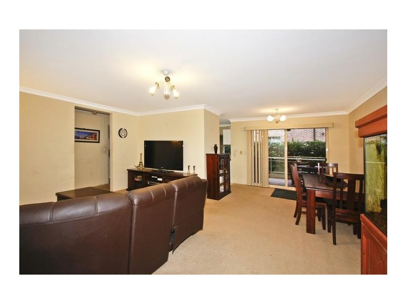 6/91 Acacia Road, Sutherland NSW 2232