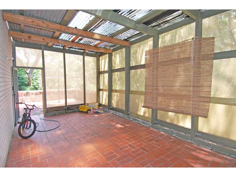 Flat, 12 Kingsbury Place, Jannali NSW 2226