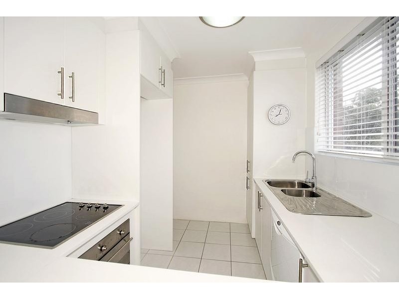 6/2 Railway Crescent, Jannali NSW 2226