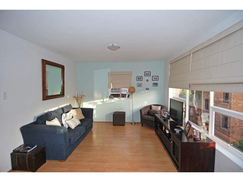8/10 Bessell Avenue, Wollongong North NSW 2500
