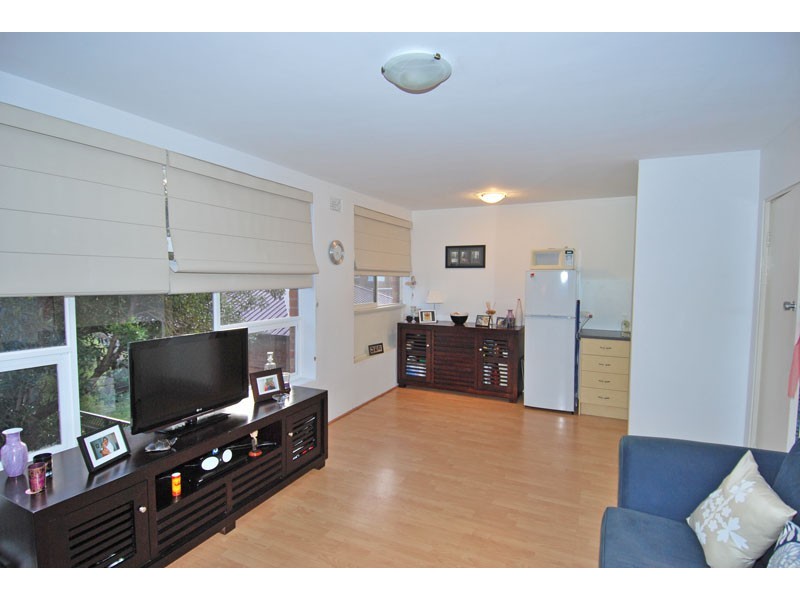 8/10 Bessell Avenue, Wollongong North NSW 2500