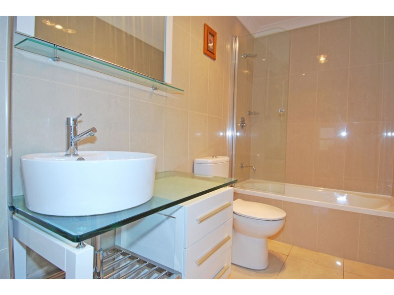 3/8-12 Taylor Close, Miranda NSW 2228