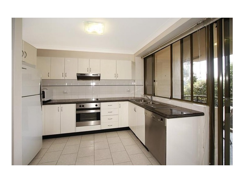 5/2-6 Gurrier Avenue, Miranda NSW 2228