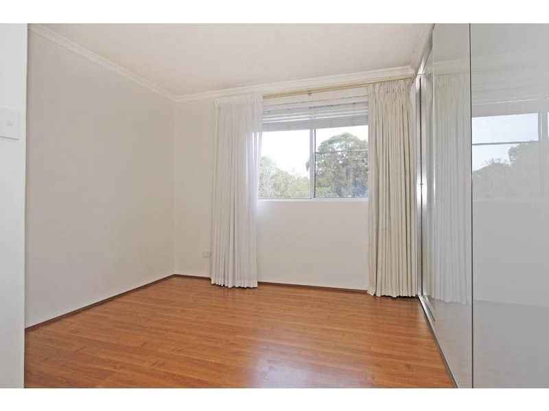 6/2 Railway Crescent, Jannali NSW 2226