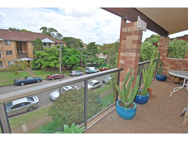 17/60 Auburn Street, Sutherland NSW 2232