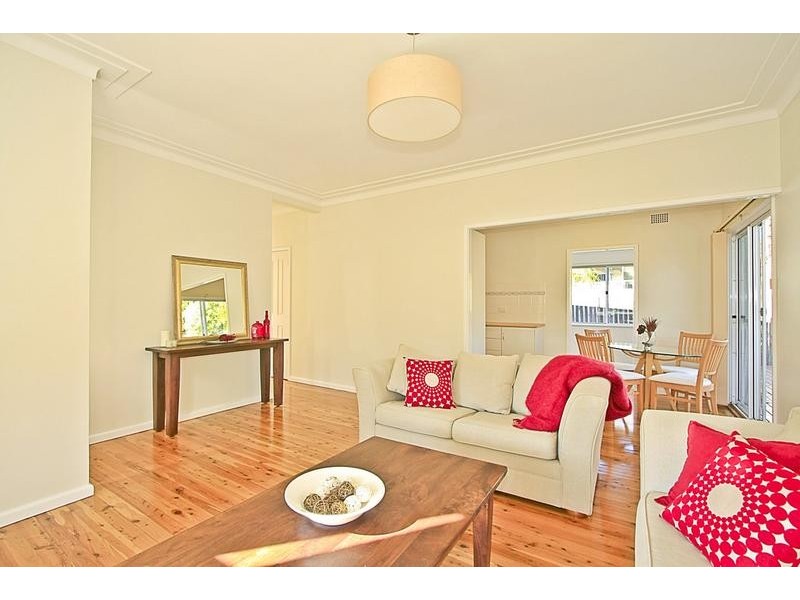 10 Dianthus Place, Jannali NSW 2226