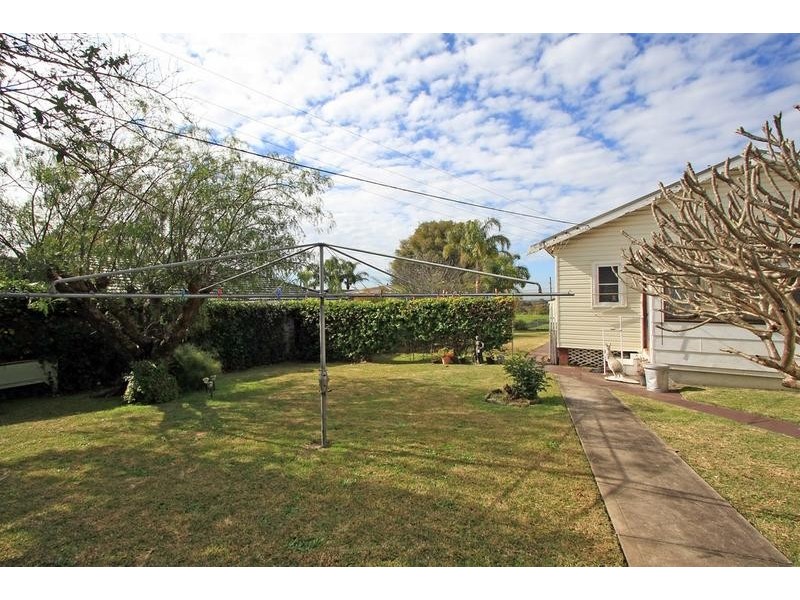 117 Jannali Avenue, Sutherland NSW 2232