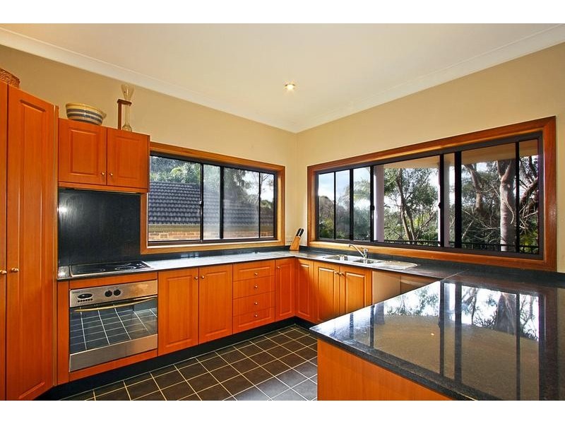 12 Tenth Avenue, Oyster Bay NSW 2225