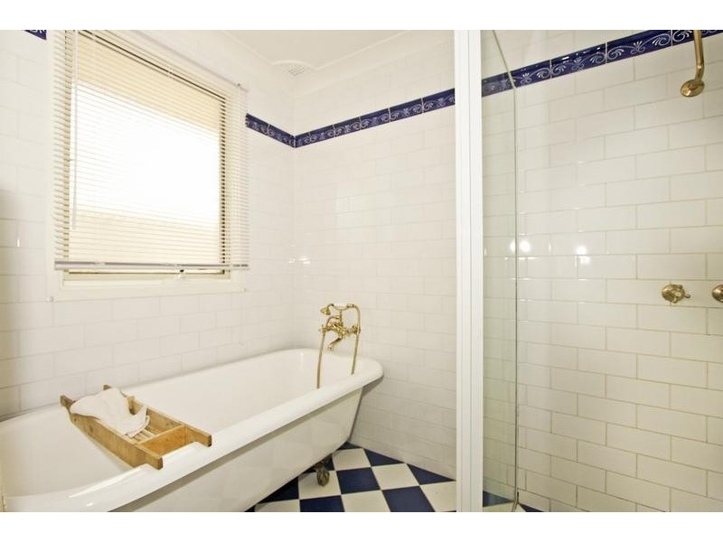 10 McKinley Avenue, Bonnet Bay NSW 2226