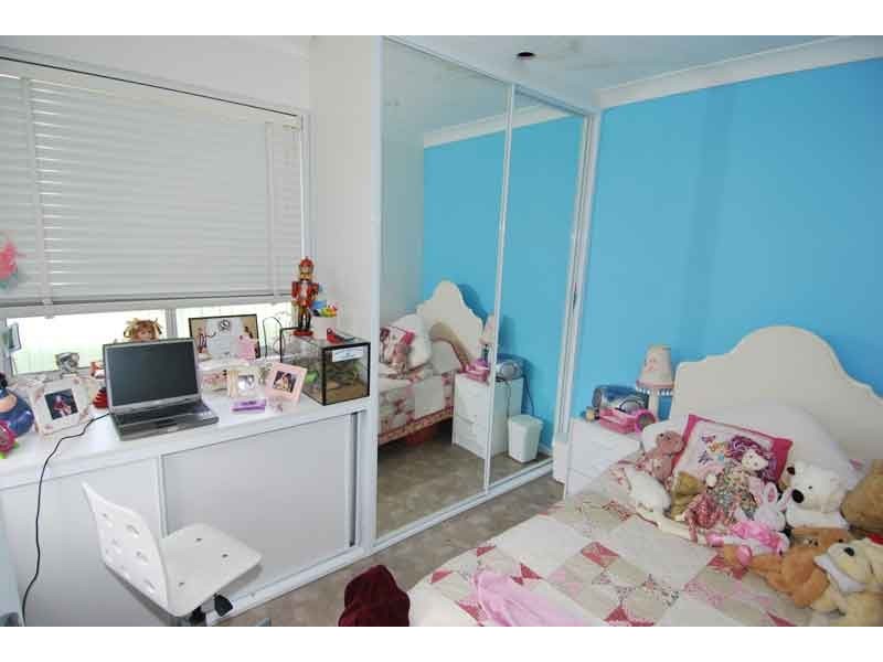 38 Oakwood Street, Sutherland NSW 2232