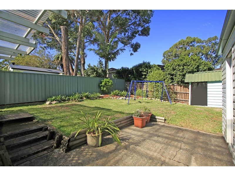 128 Waratah Street, Sutherland NSW 2232