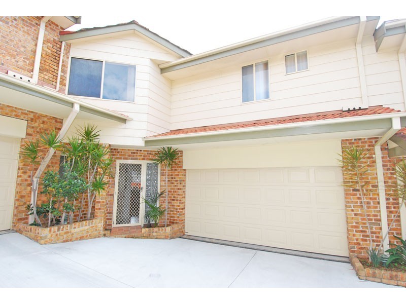 2/269 Taren Point Road, Caringbah NSW 2229