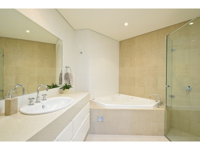 11/4-8 Mentone Avenue, Cronulla NSW 2230