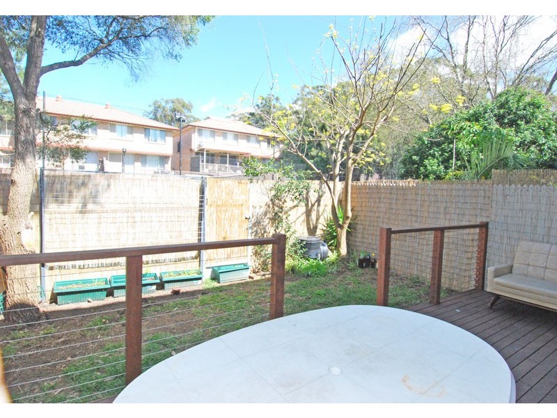 1/41 Bath Road, Kirrawee NSW 2232