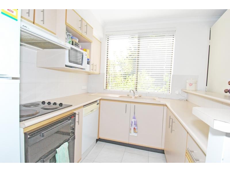 1/41 Bath Road, Kirrawee NSW 2232