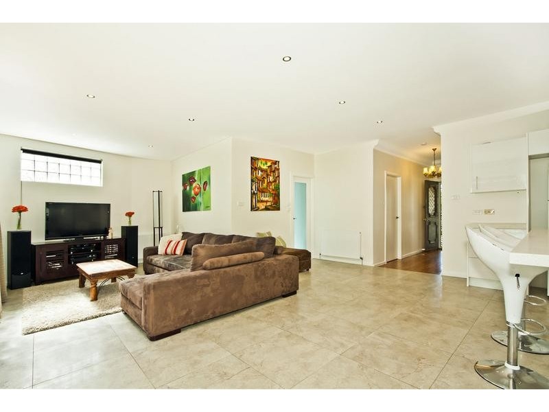 17 Carvers Road, Oyster Bay NSW 2225