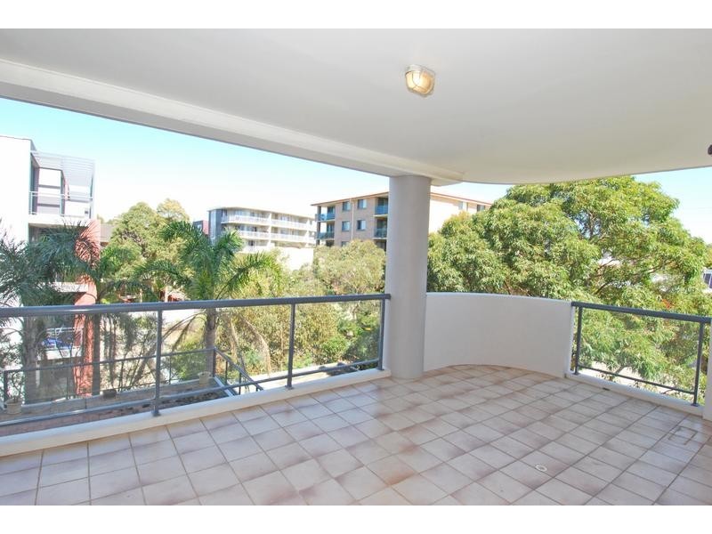 16/1-9 Gray Street, Sutherland NSW 2232