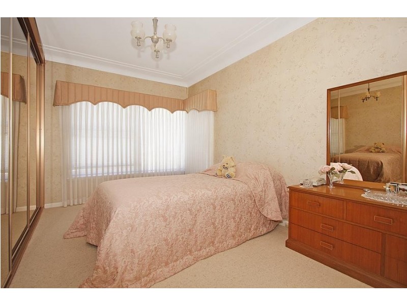 7 Gosby Avenue, Miranda NSW 2228