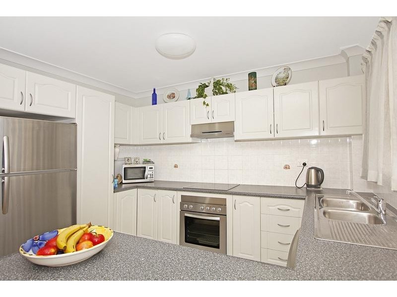 2/514 President Avenue, Sutherland NSW 2232