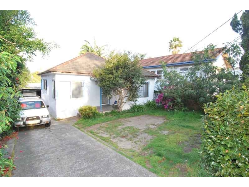 44 Toronto Parade, Jannali NSW 2226