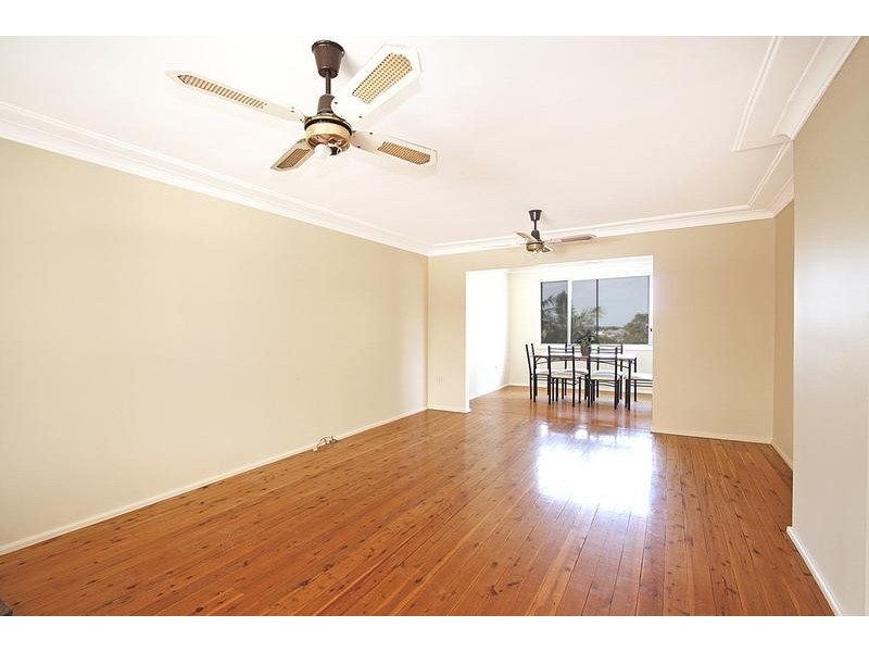 100 Spur Crescent, Loftus NSW 2232