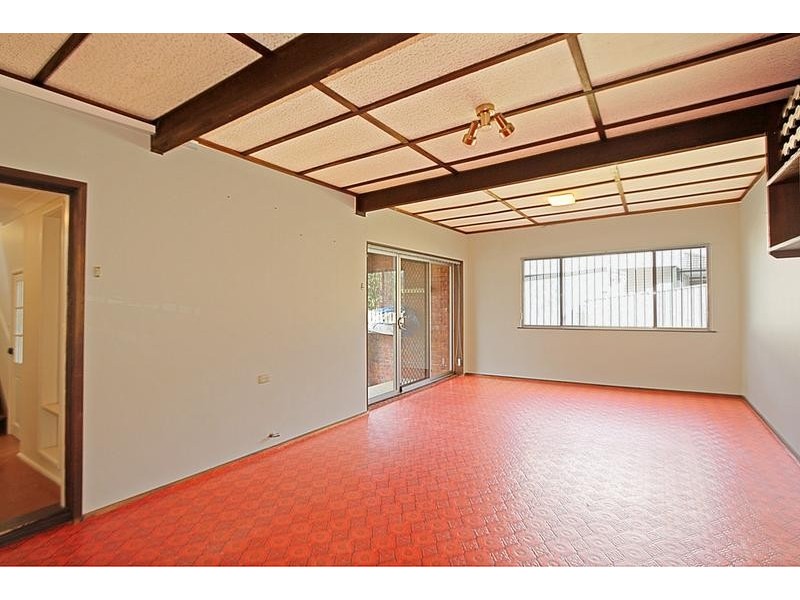 100 Spur Crescent, Loftus NSW 2232