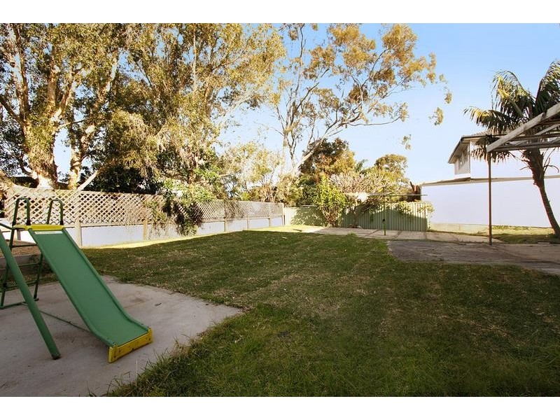 100 Spur Crescent, Loftus NSW 2232