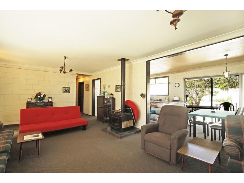 2 Nattai Street, Loftus NSW 2232